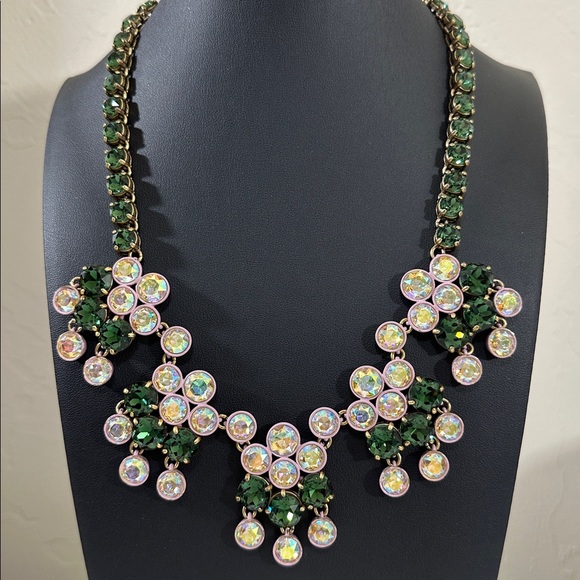 J Crew AB Brûlée & Emerald Green Crystal Statement Necklace - Picture 8 of 16